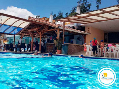 Hoster&iacute;as en el Valle Tour