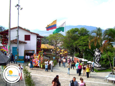 Tour a Medell&iacute;n y Cartagena desde Ecuador